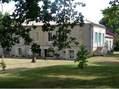 Anuncio Dpt Gironde (33),  vendre proche BORDEAUX maison P6 de 480 m - Terrain de 10500 m - (KDJH-T211025)